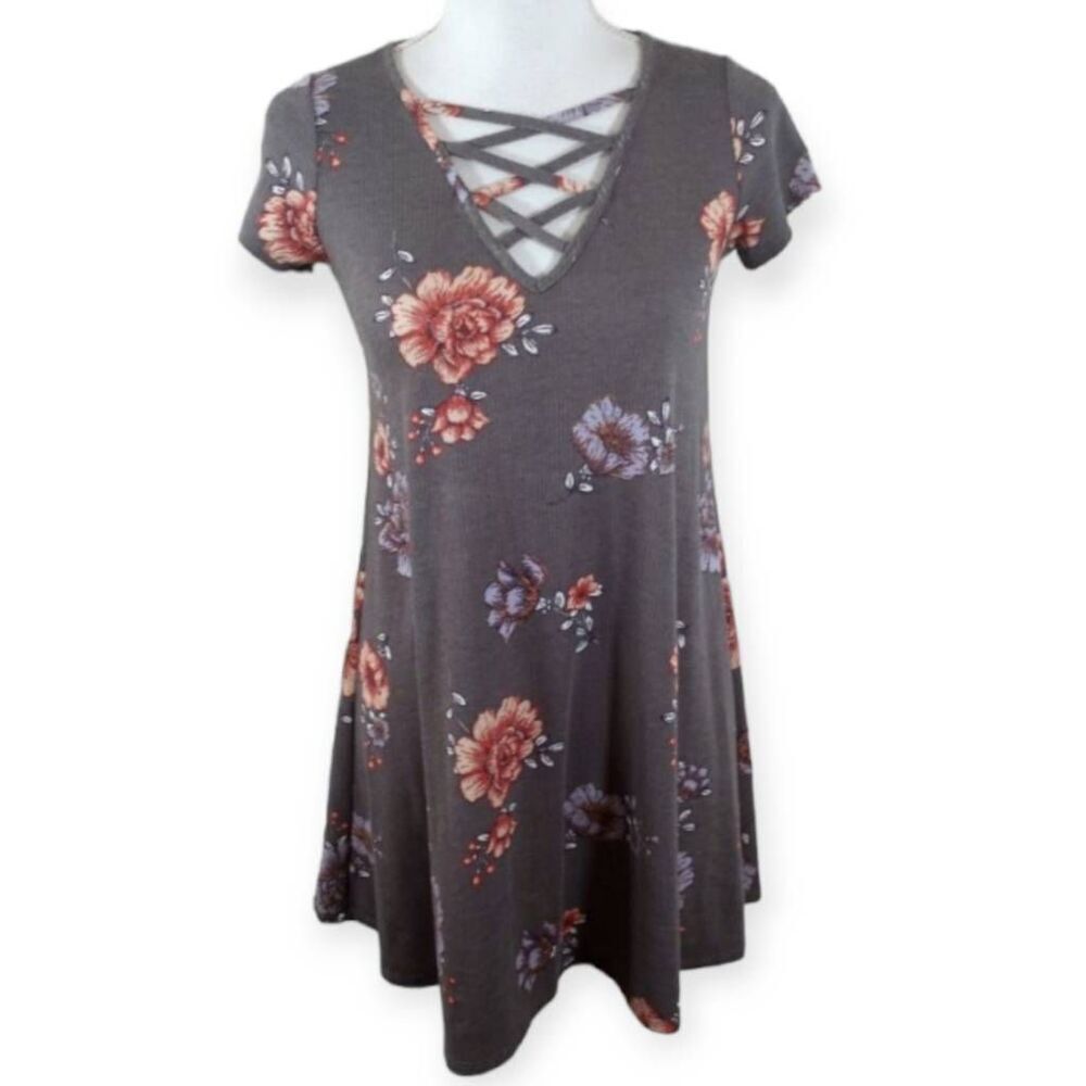 LOVE, FIRE GRAY AND PINK FLORAL DRESS SZ.XS EUC.